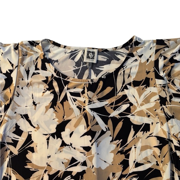 Anne Klein Black and Tan Flutter Sleeve Midi Dress - Picture 5 of 5